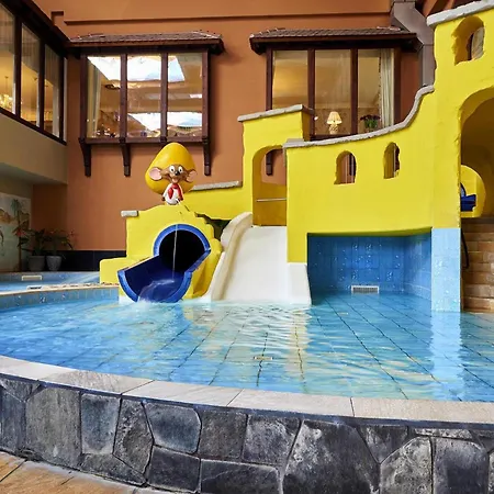 Im Der Valk In Linstow Ferienhaus *